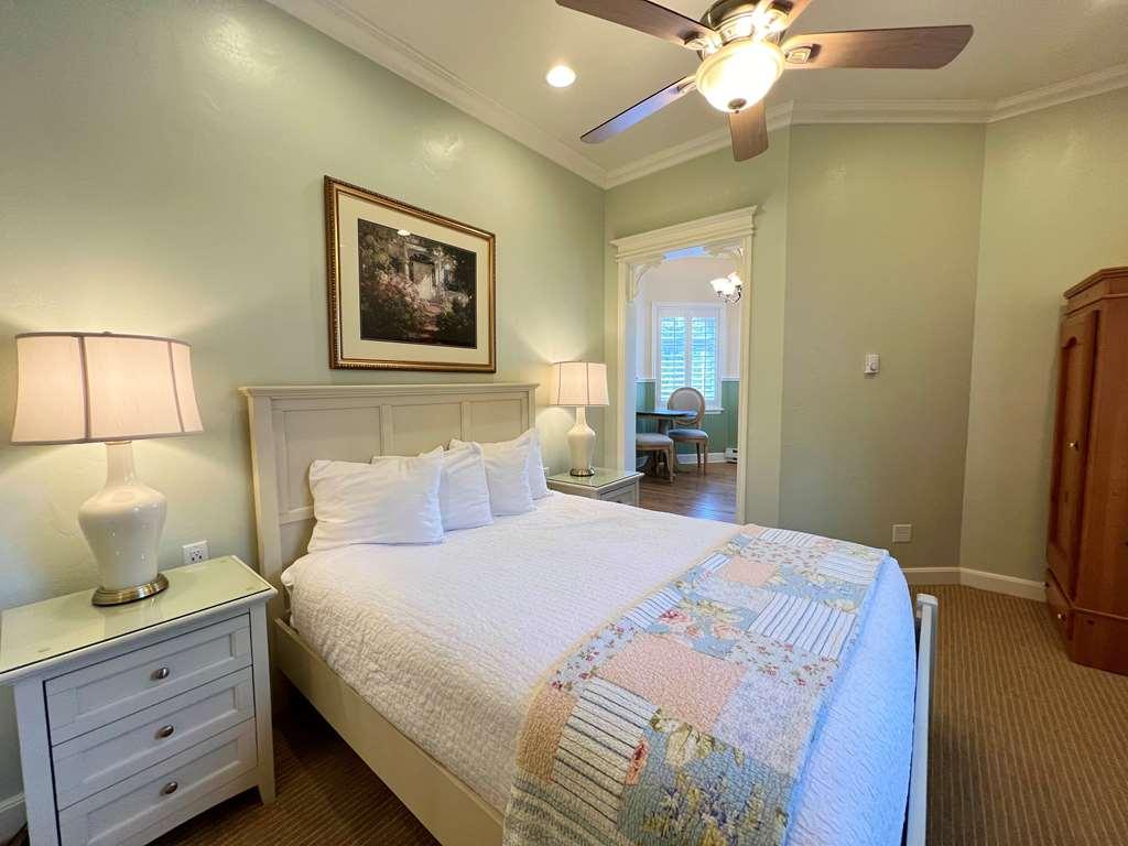 Best Western Grandma's Feather Bed Mendenhaven Zimmer foto